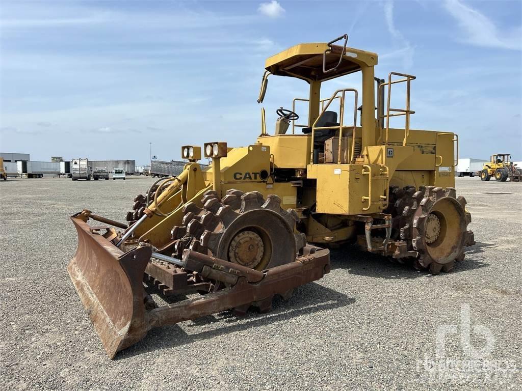 CAT 815B Jäätmetihendajad