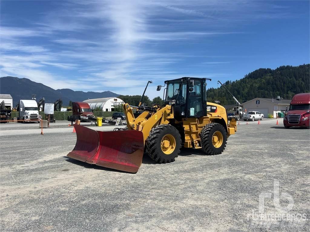 CAT 910M Rataslaadurid