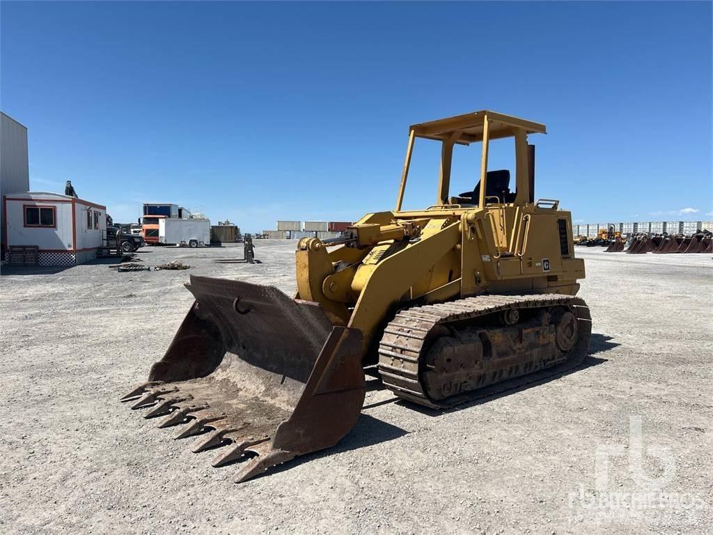 CAT 953 Roomiklaadurid
