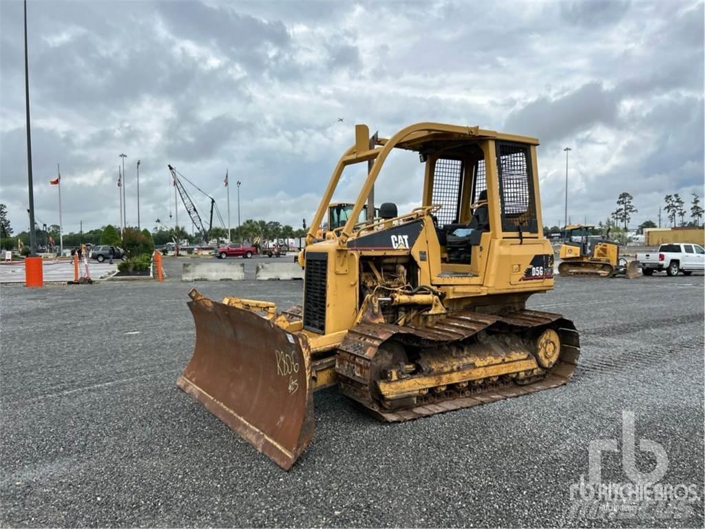 CAT D5G LGP Buldooserid