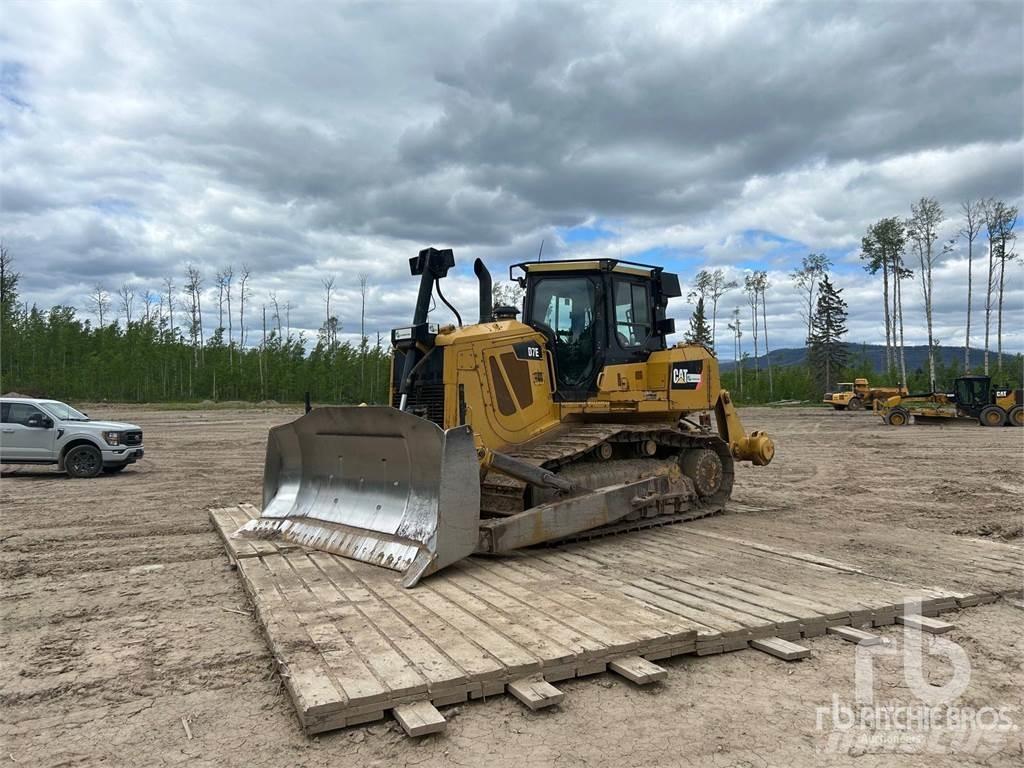 CAT D7E Buldooserid