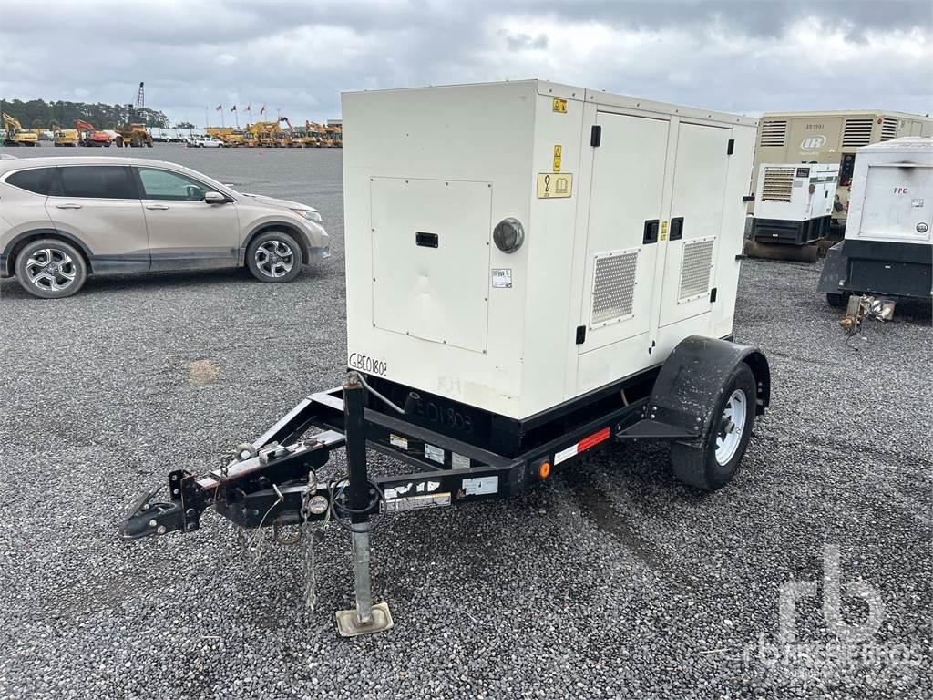 CAT XQ30N Diiselgeneraatorid