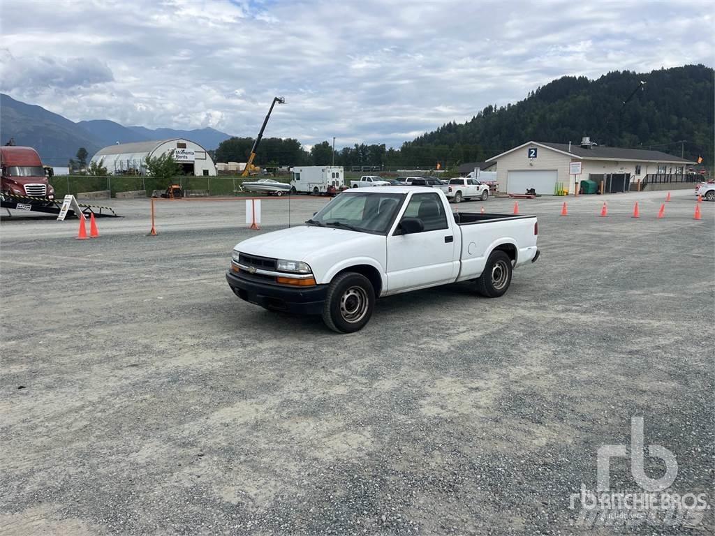 Chevrolet S-10 Madelkaubikud
