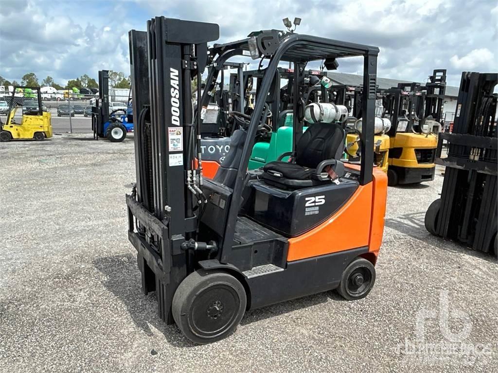 Doosan GC25E-3 Diiseltõstukid