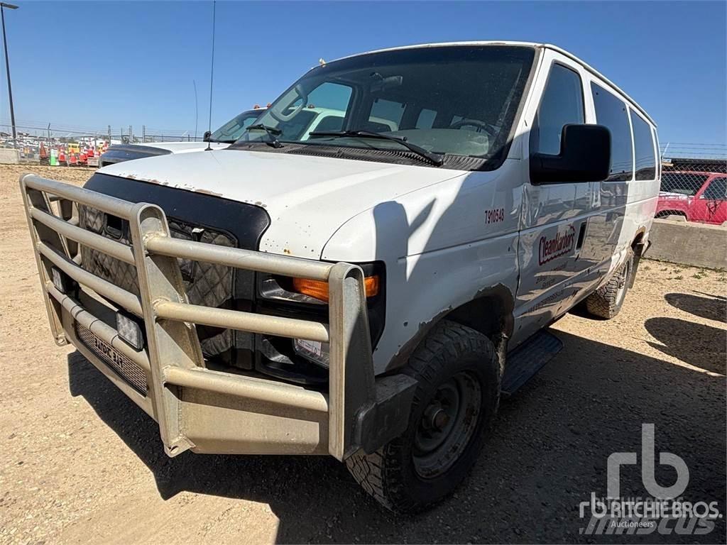 Ford E-350 Kaubikud