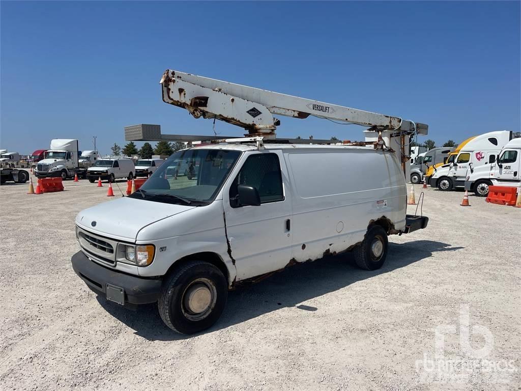 Ford E-350 Järelveetavad korvtõstukid
