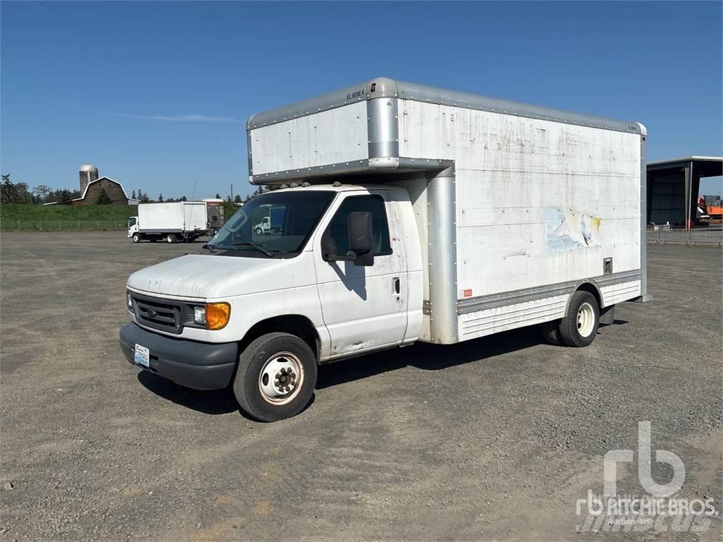 Ford E450 Kaubikud