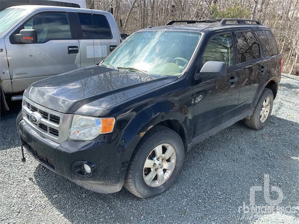 Ford ESCAPE Madelkaubikud