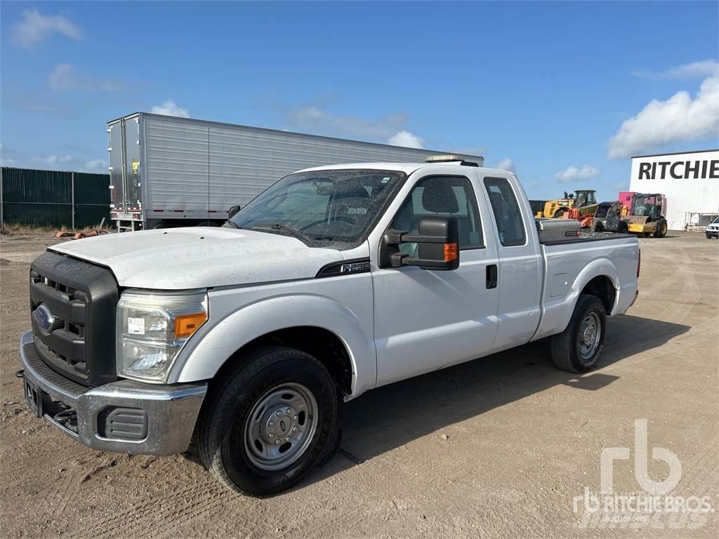 Ford F-250 Madelkaubikud