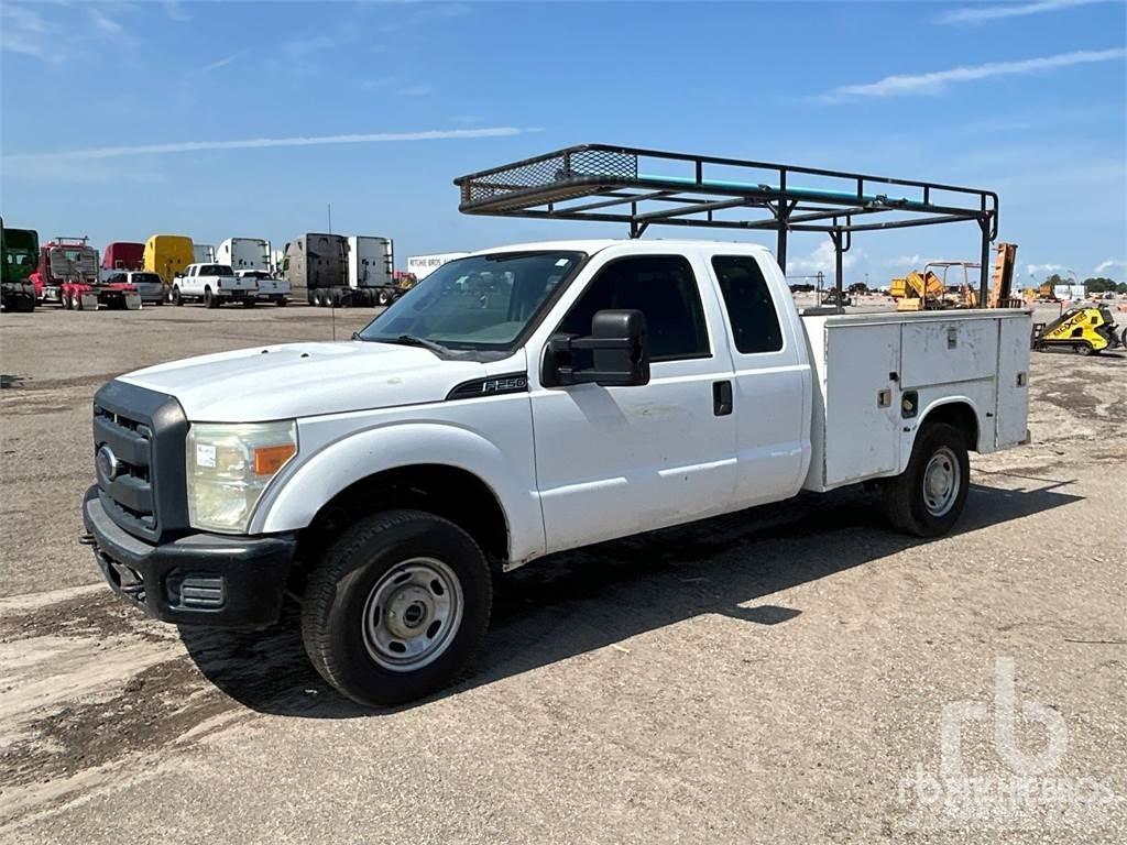 Ford F-250 Munitsipaalsõidukid