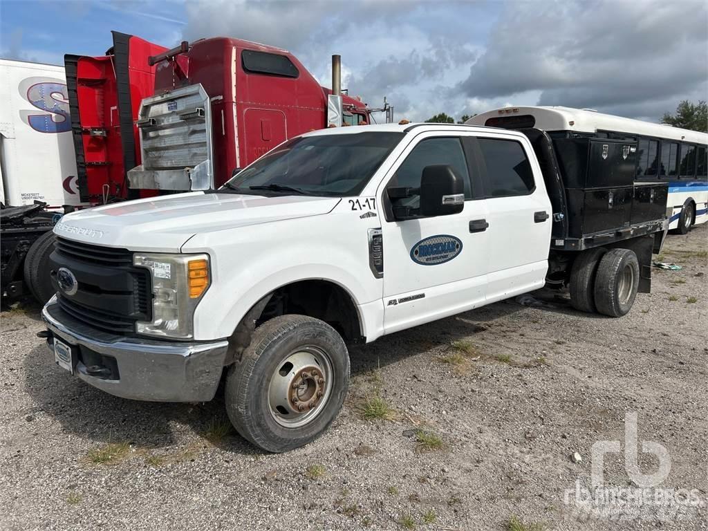 Ford F-350 Madelautod