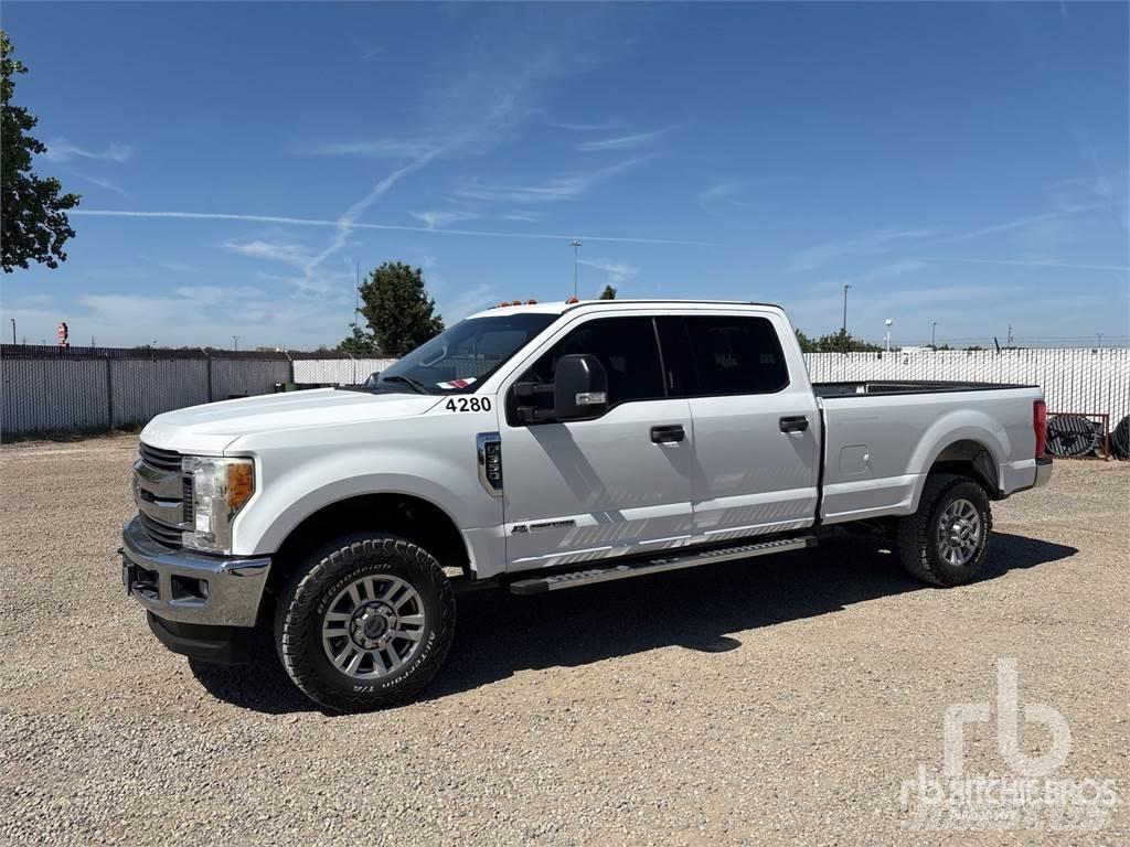 Ford F-350 Madelkaubikud