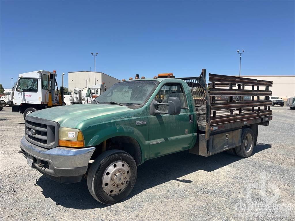 Ford F-450 Madelautod