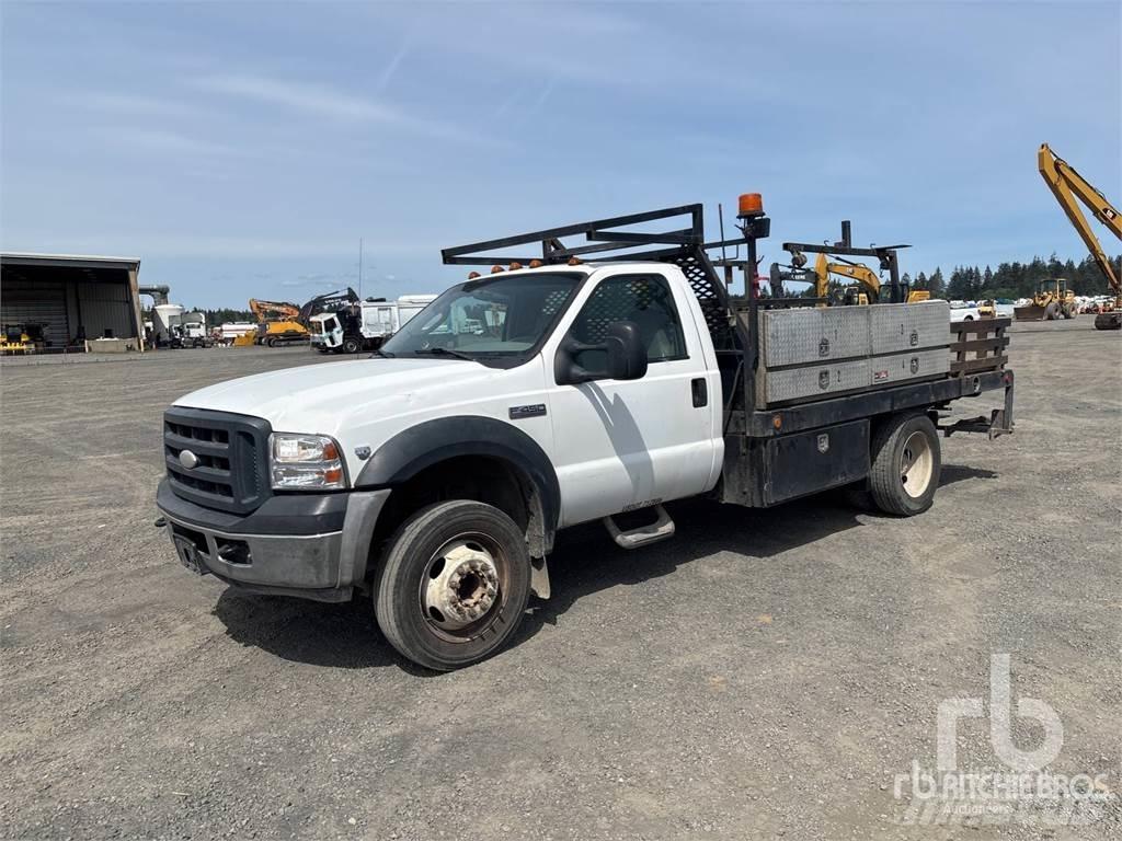 Ford F-450 Madelautod