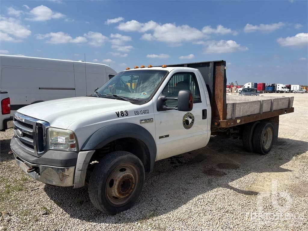 Ford F-550 Madelautod