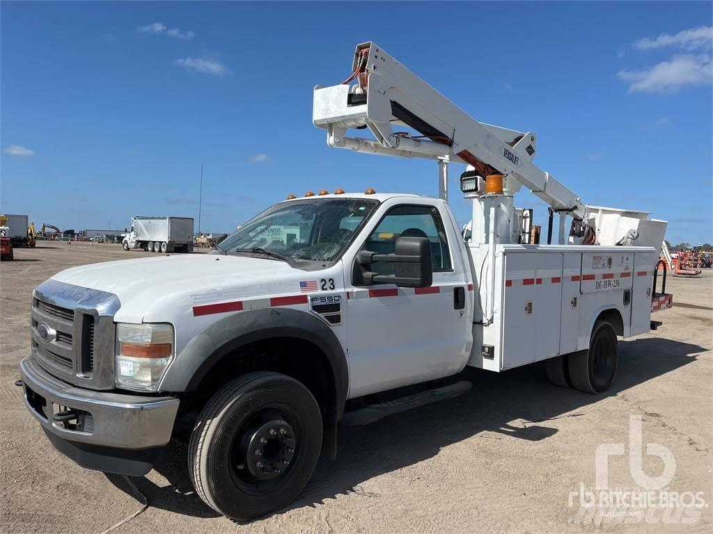 Ford F-550 Järelveetavad korvtõstukid