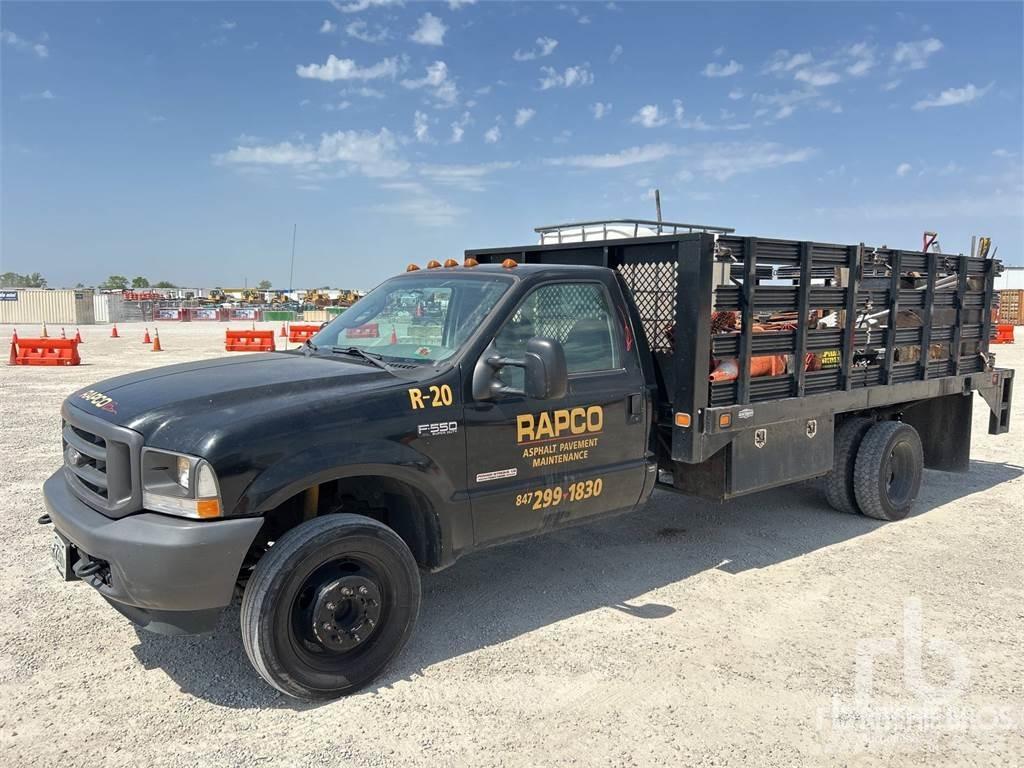 Ford F-550 Madelautod