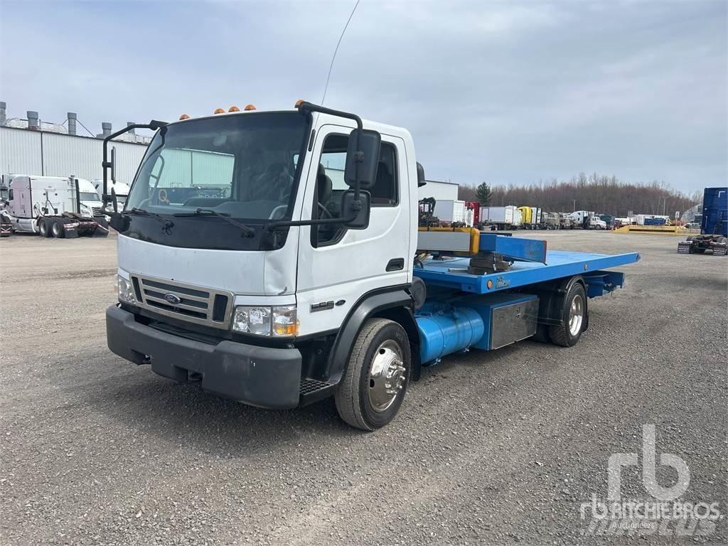 Ford LCF450 Puksiirid