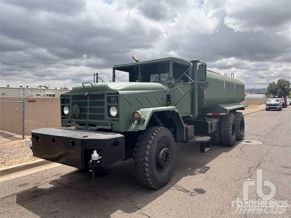 General M945 Veepaagiga autod
