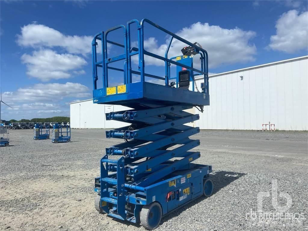 Genie GS-3246 Iseliikuvad poomtõstukid