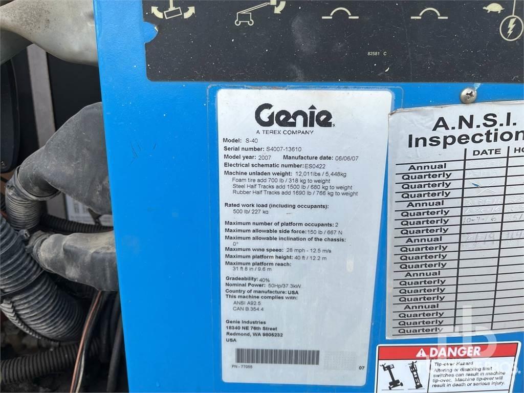 Genie S40 Iseliikuvad poomtõstukid