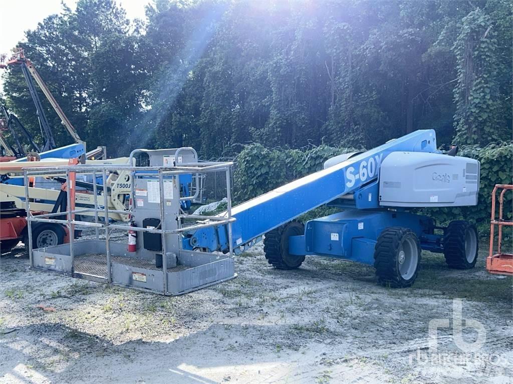 Genie S60X Iseliikuvad poomtõstukid