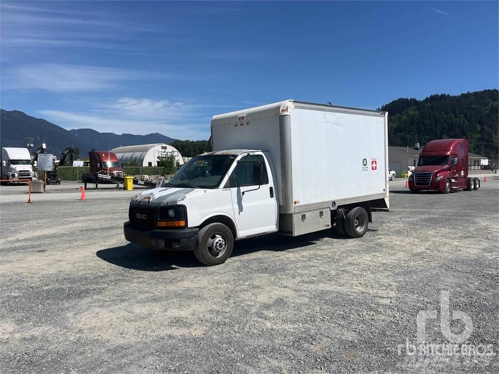 GMC SAVANA 3500 Kaubikud