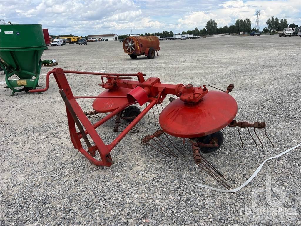  Hay Spreader Muud põllumajandusmasinad