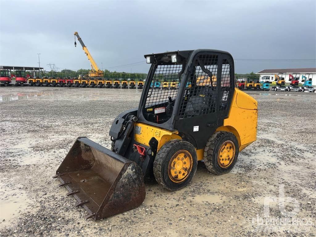 JCB ROBOT 160 Kompaktlaadurid