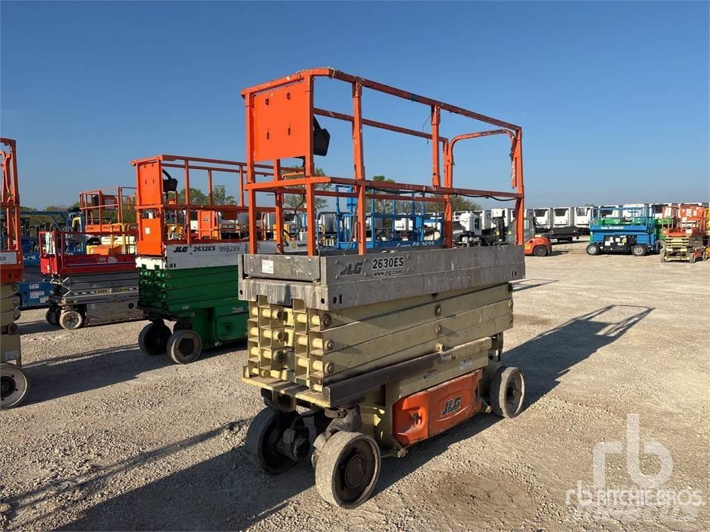 JLG 2630ES Käärtõstukid