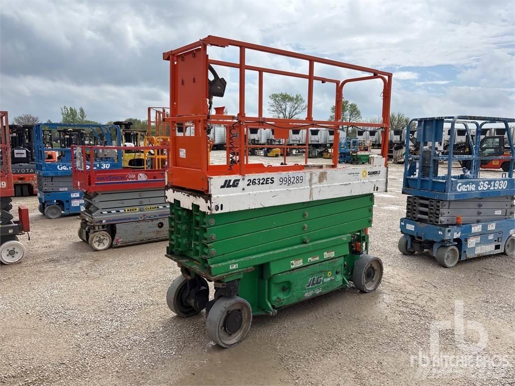 JLG 2632ES Käärtõstukid