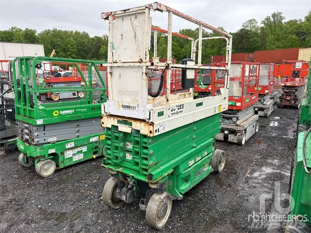 JLG 2632ES Käärtõstukid
