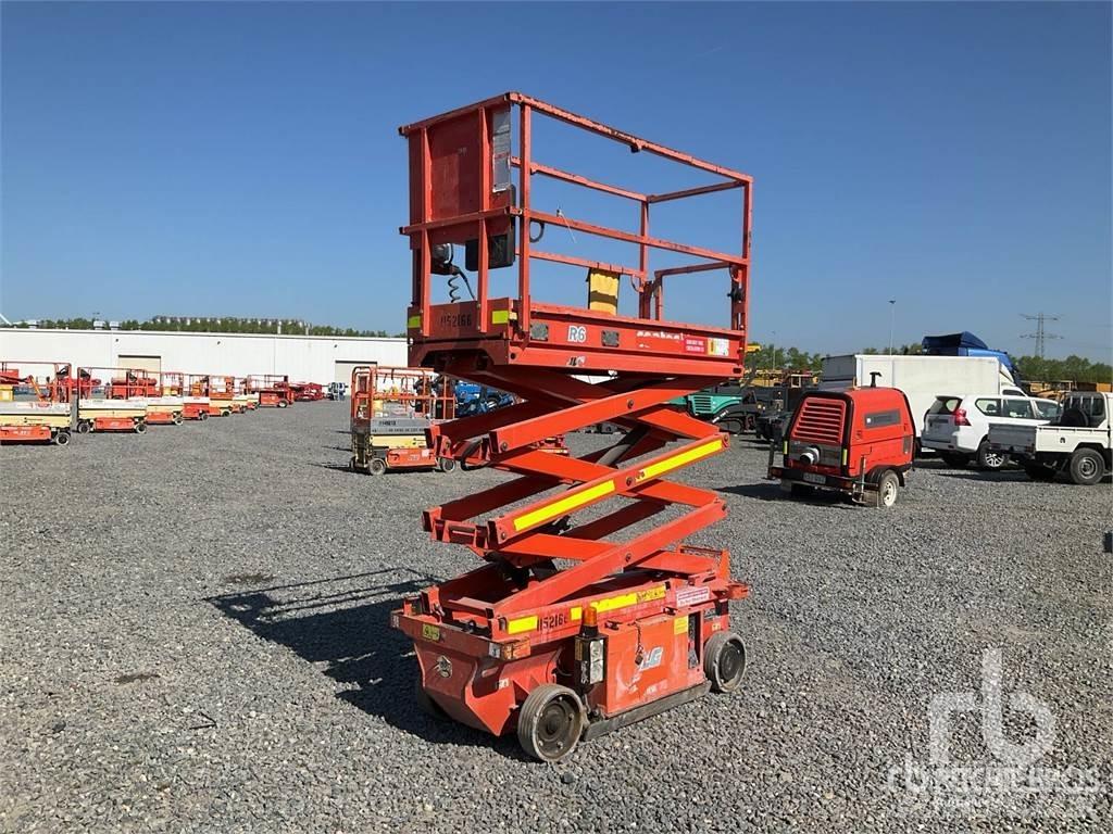 JLG R6 Käärtõstukid