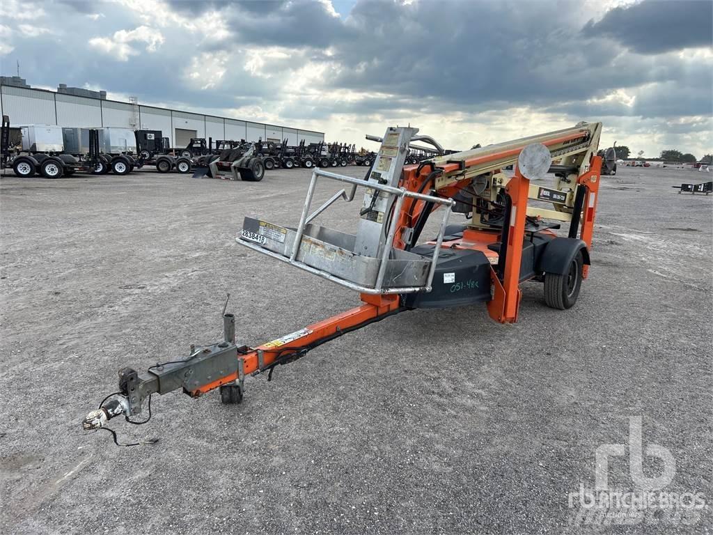 JLG T-350 Iseliikuvad poomtõstukid