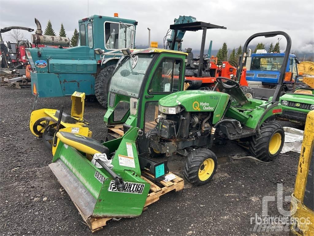 John Deere 2305 Kompakttraktorid