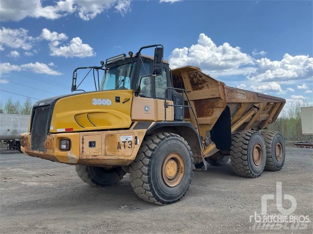 John Deere 350D Liigendraamiga pinnaseveokid