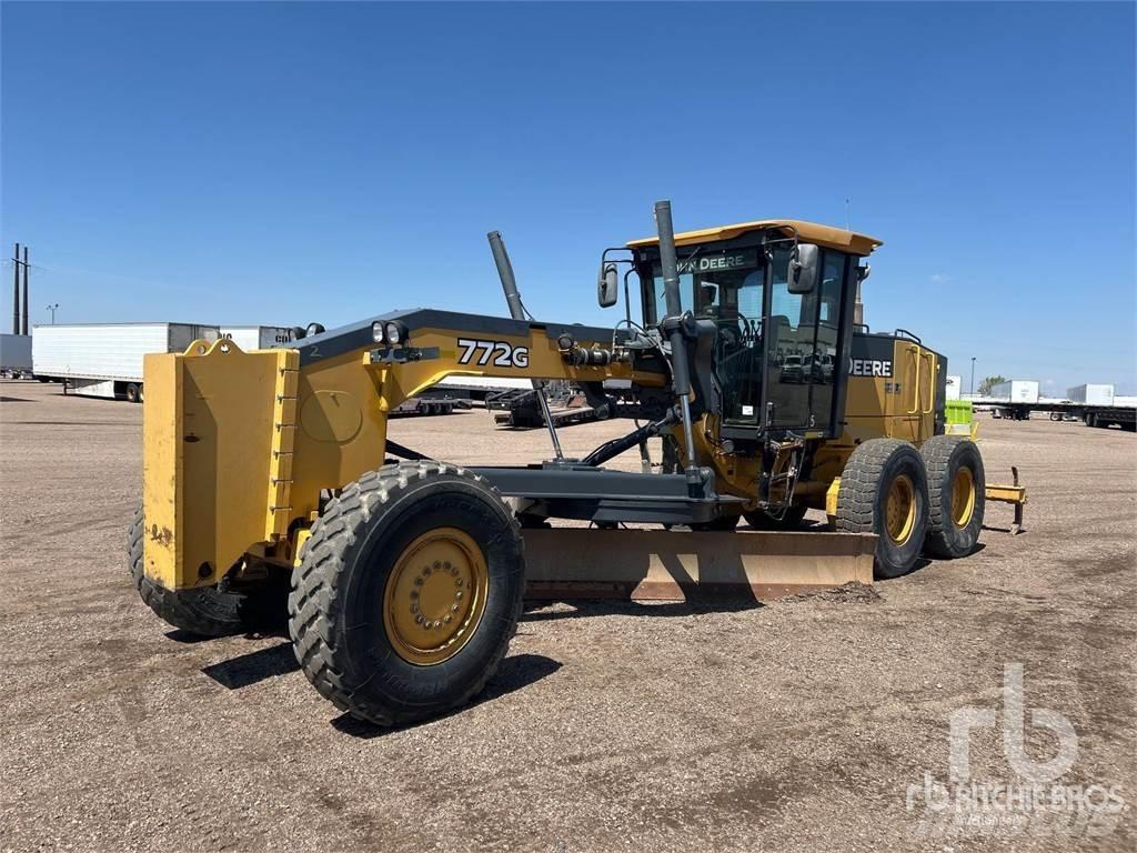 John Deere 772G Greiderid