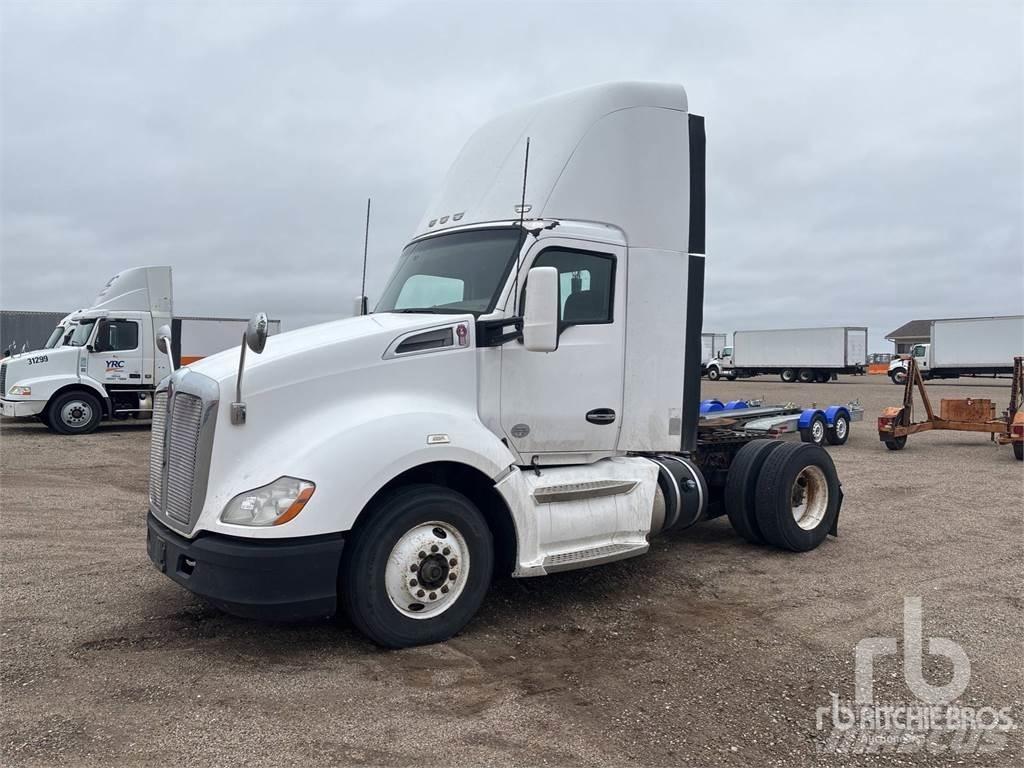 Kenworth T680 Sadulveokid
