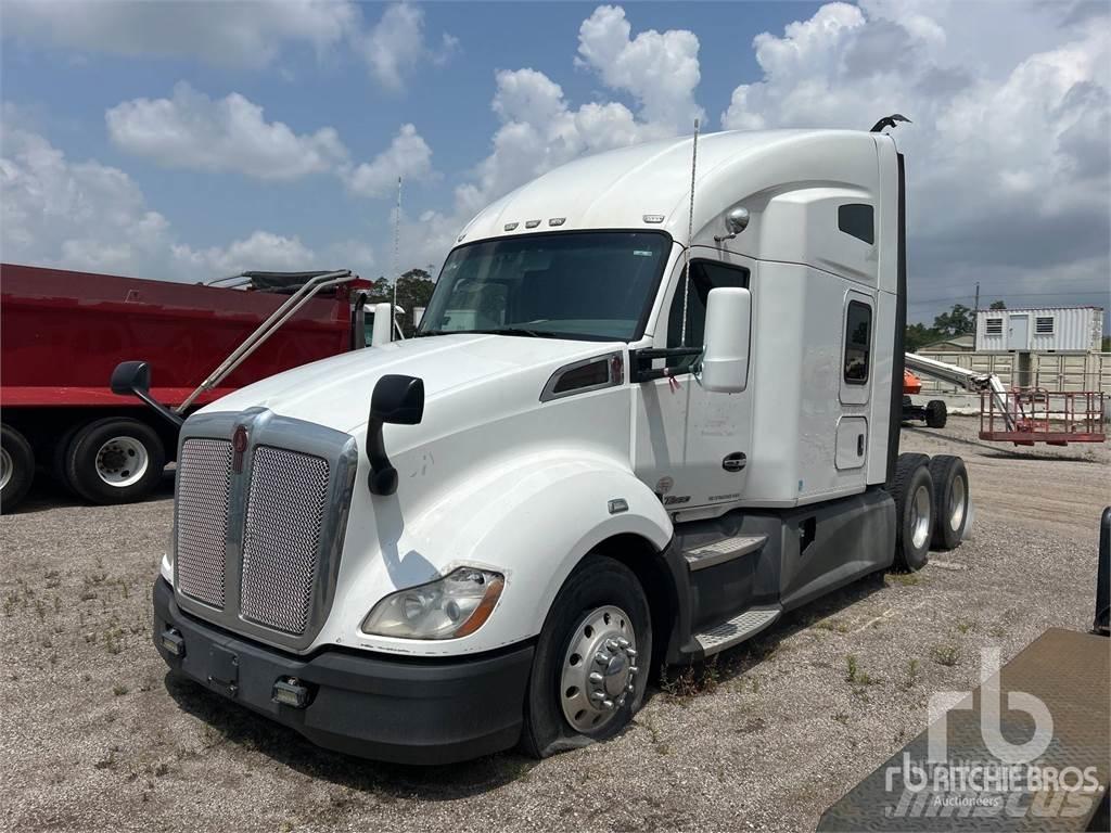 Kenworth T680 Sadulveokid