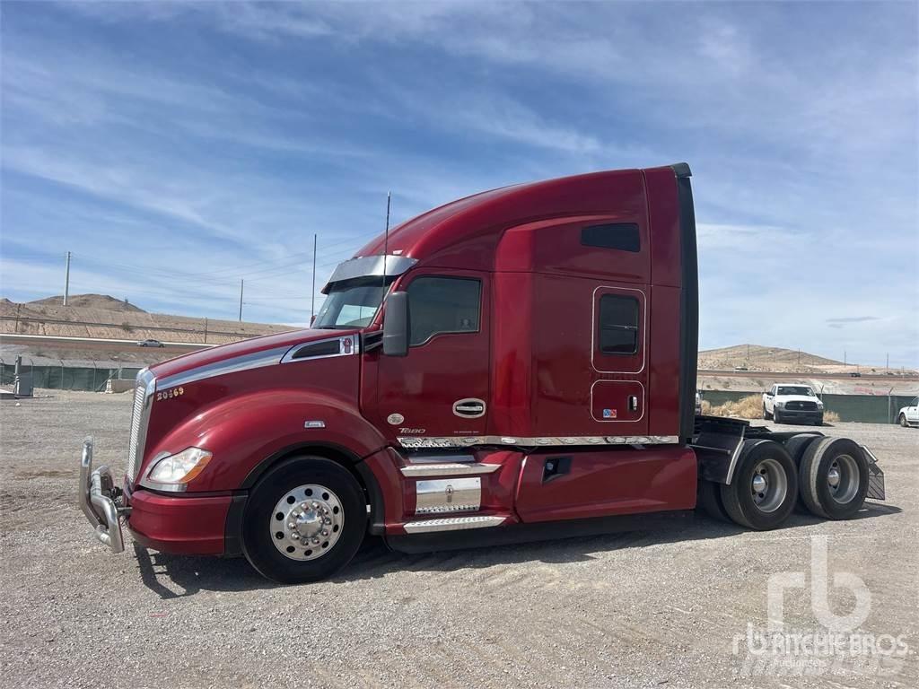 Kenworth T680 Sadulveokid