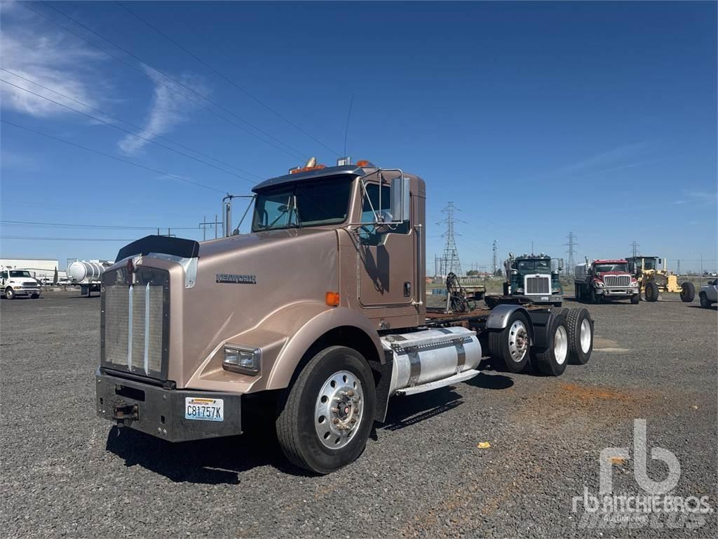 Kenworth T800 Sadulveokid