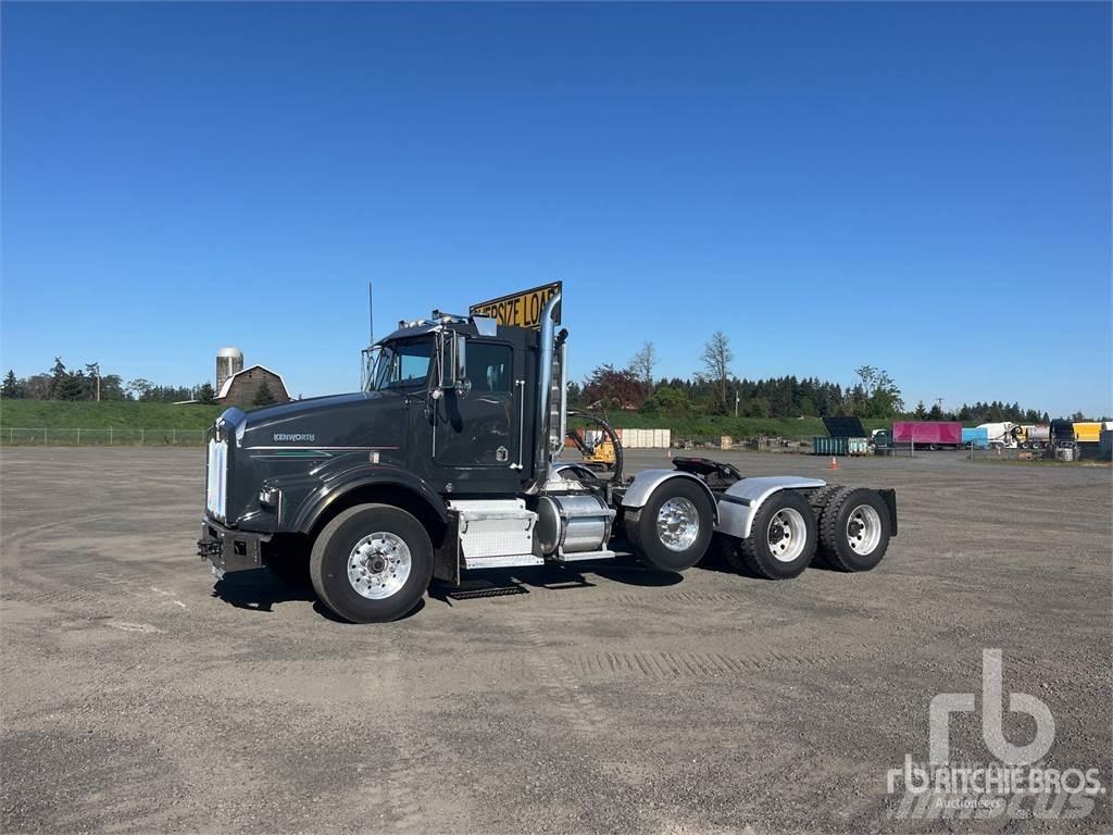 Kenworth T800 Sadulveokid