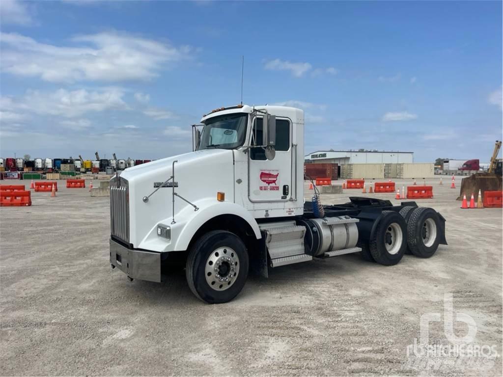 Kenworth T800 Sadulveokid