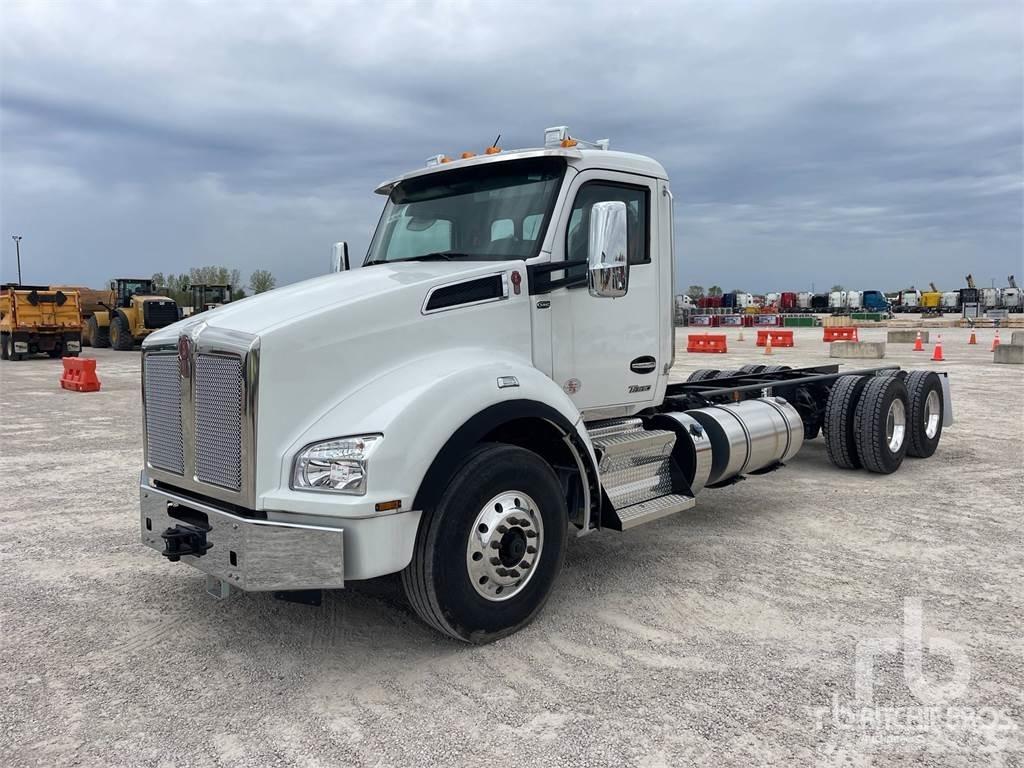 Kenworth T880 Raamautod