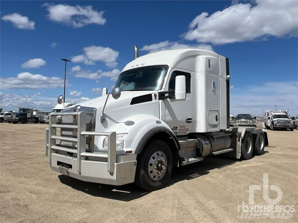 Kenworth T880 Sadulveokid