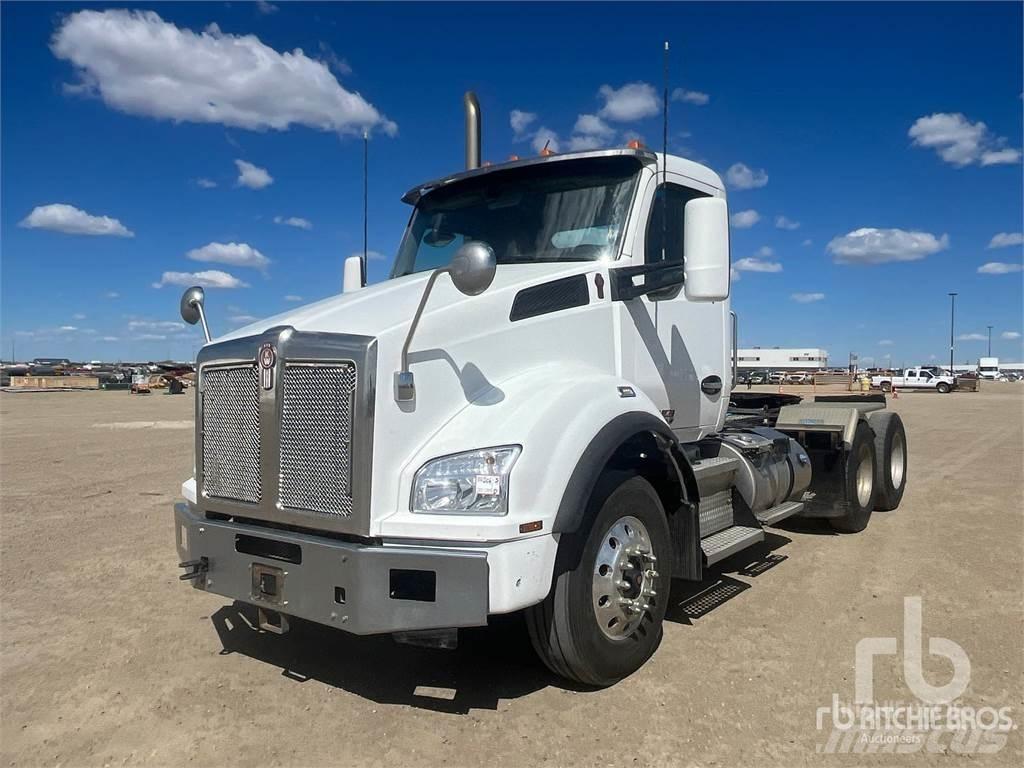 Kenworth T880 Sadulveokid
