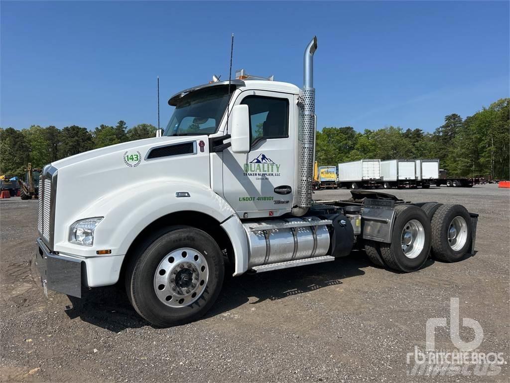 Kenworth T880 Sadulveokid