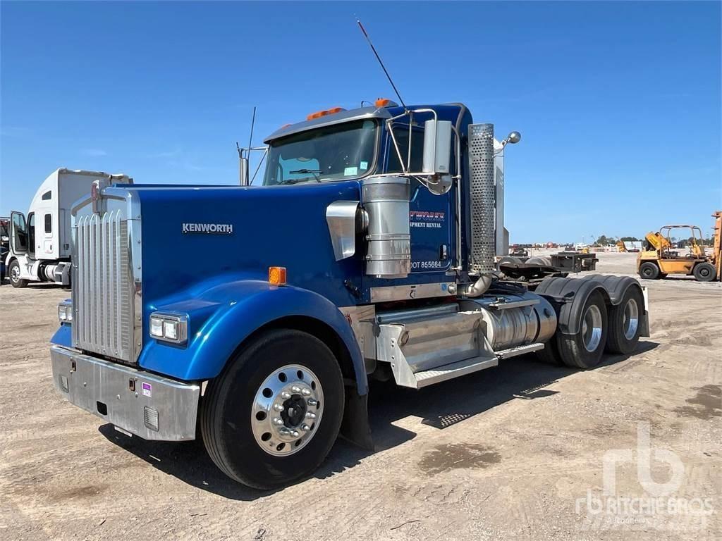 Kenworth W900 Sadulveokid