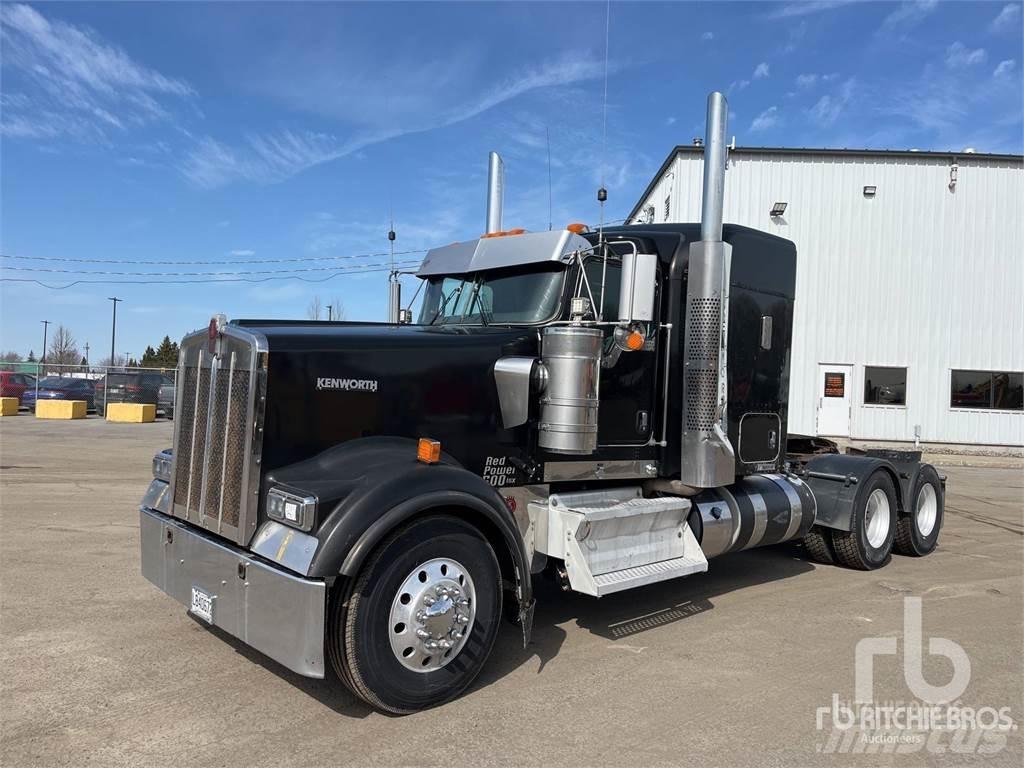 Kenworth W900 Sadulveokid