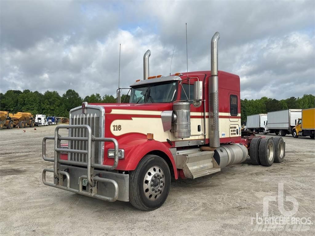 Kenworth W900L Sadulveokid